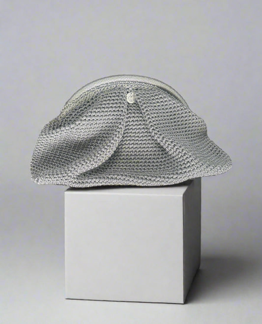Minimalist handmade clutch with half-moon metal closure – modern and polished, ideal for evening or special occasions